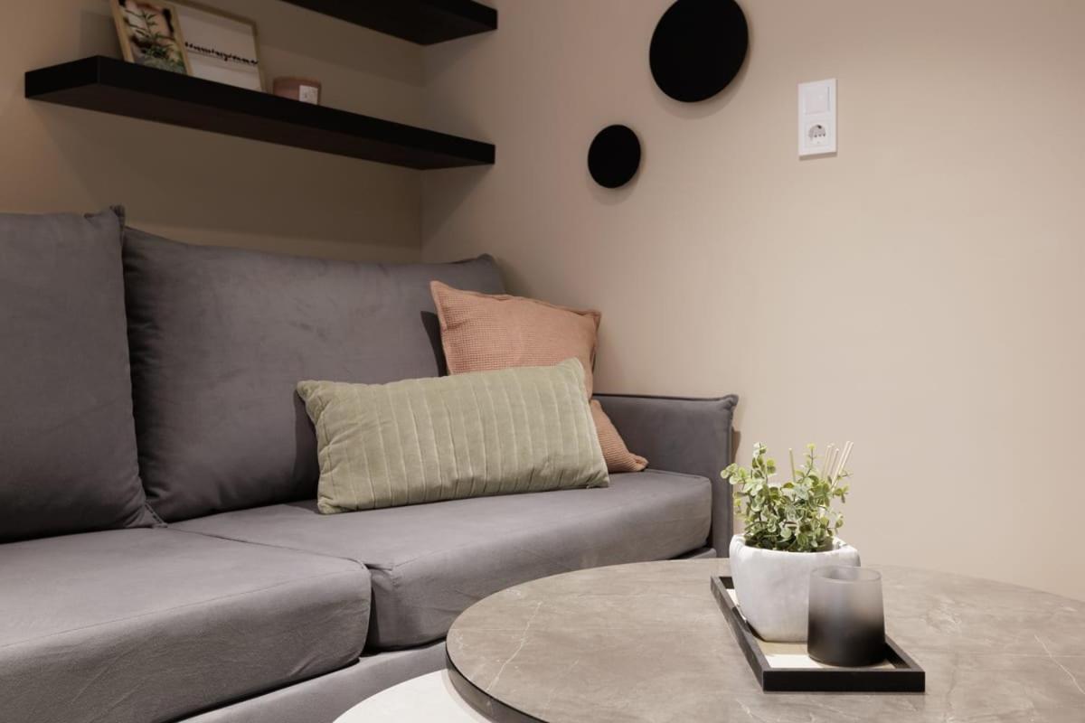 The Urban Chill Spot Harsfa Street Appartement Boedapest Buitenkant foto