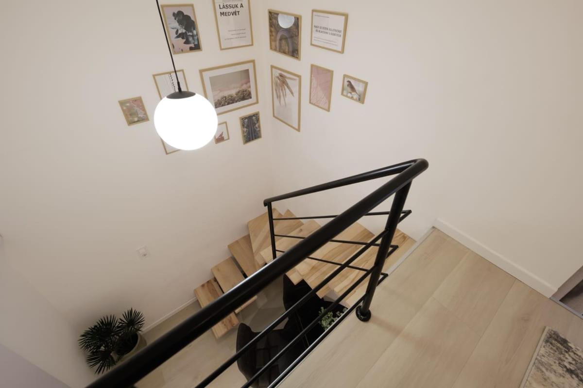 The Urban Chill Spot Harsfa Street Appartement Boedapest Buitenkant foto